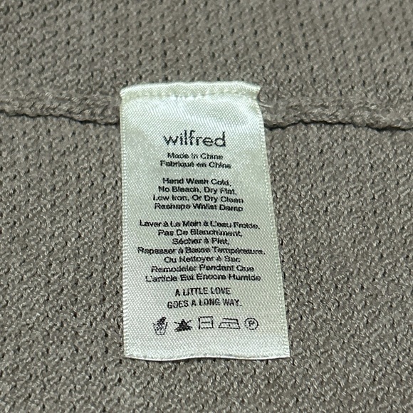 Aritzia Wilfred Copernic Cardigan Gray, Size Small.  cowl neck, front pockets - Picture 5 of 5